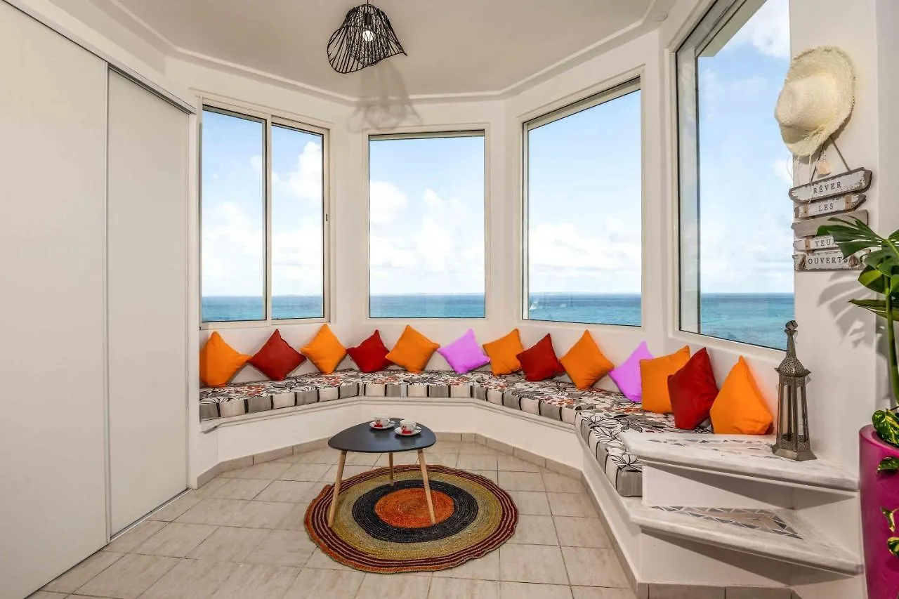 Infinity Blue Villa 180° Ocean View -Beach Access -Terres Basses Les Terres Basses